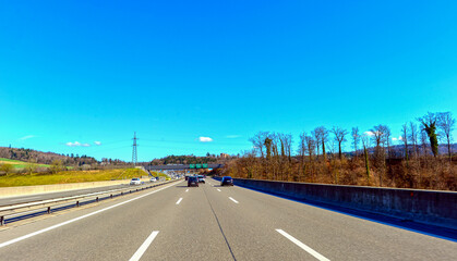 Fototapeta premium A1, A3 vor Baden (Kanton Aargau) Richtung Zürich (Schweiz)