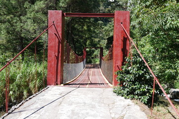 H&auml;ngebr&uuml;cke in Bouquete in Panama