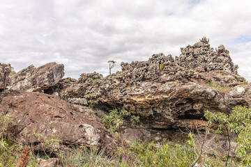 Fototapeta na wymiar formação rochosa na serra de São José, na cidade de Tiradentes, Estado de Minas Gerais, Brasil