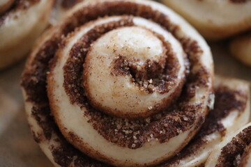 drożdżówka bułki z cynamonem