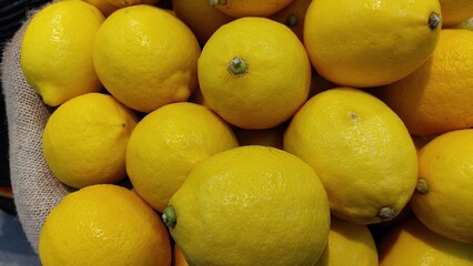 Yellow lemon 