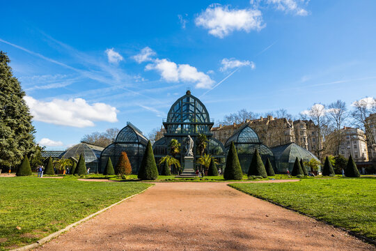 Grandes serres du jardin botanique de Lyon, &agrave; l&rsquo;int&eacute;rieur du Parc de la T&ecirc;te d&rsquo;Or