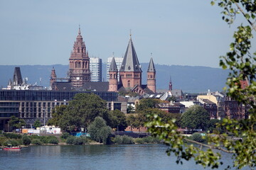 Obraz premium Mainz mit Dom