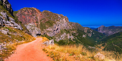 Mountains View from Circular Route of Lagos de Saliencia, Somiedo Natural Park, Principado de Asturias, Spain, Europe