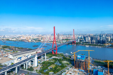 Naklejka premium Urban Environment of Yangpu Bridge in Shanghai, China