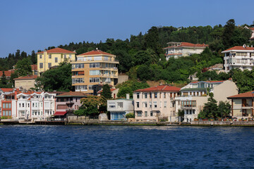 Fototapeta premium Cityscape View from the water to buildings in the city of Istanbul in public places