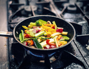 Sliced vegetables in the pan - 758790730