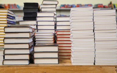 Fototapeta premium pile of books