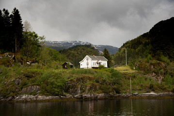 Fototapeta na wymiar Houses in fjords in Bergen