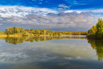 autumn on lake - 758838106