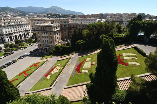 Elegant palaces in Genoa's Brignole area and in Victory Square with the Victory Arch and the Three Caravels Steps.