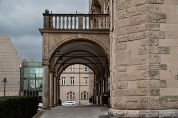 entrance to the cathedral of st mary country