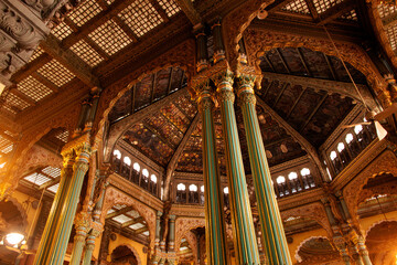 Obraz premium Interior view of Mysore Palace, Indian Traditional Architecture of Mysore Royal Palace Inside or view, Travel and tourism concept image, Tourist place to visit in Karnataka, India.