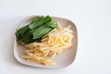 中華料理の炒め物の食材