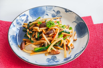 ニラと筍の中華炒め