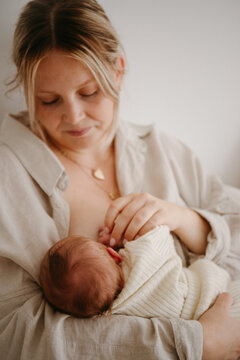 Bonding moment between mother and newborn during breastfeeding
