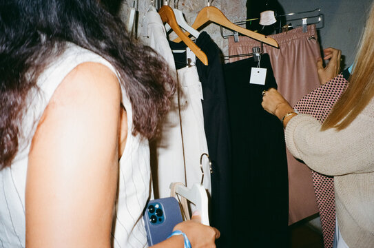 Garage sale moment 
