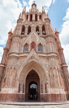 La Parroquia de San Miguel Arcangel, the most famous structure in San Miguel de Allende