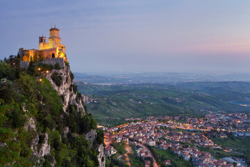Fototapeta na wymiar Festung La Guaita, erster Turm, Monte Titano, Republik San Marino