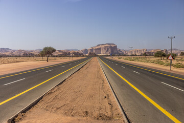 Fototapeta na wymiar Highway near Al Ula, Saudi Arabia