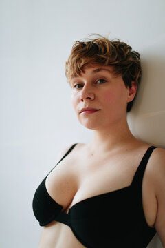 Woman portrait in bra - Natural woman