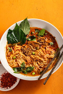 Golden Enoki Red Curry