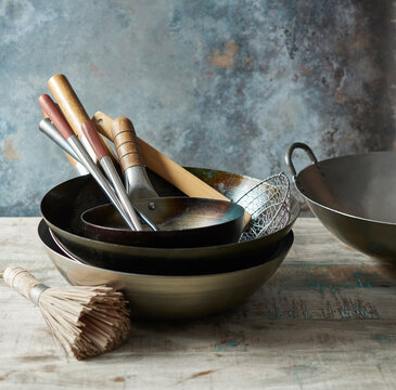 Wok and utensils. 