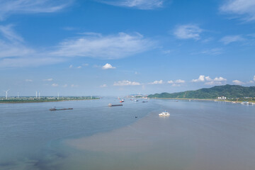 the confluence of Poyang lake and the Yangtze river - 759434376