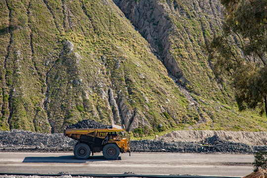 Dump truck carting coal through Mount Thorley open cut mine