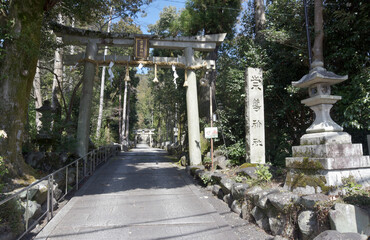 崇道神社　参道入口の鳥居　市左京区上高野