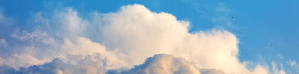Blue sky with clouds. Cloudy sky background. Horizontal banner - 759686511