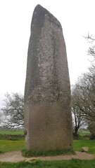 Menhir de KERLOUAS (Finistère)