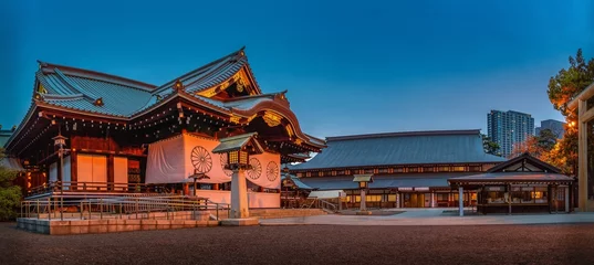 Foto op Plexiglas Yasukuni Shrine is a Shinto shrine located in Tokyo, Japan, dedicated to the spirits of soldiers who died in service to the Emperor of Japan. © the