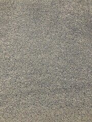 ザラザラした砂と石の床