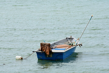 Fischerboote an der Küste Thailands
