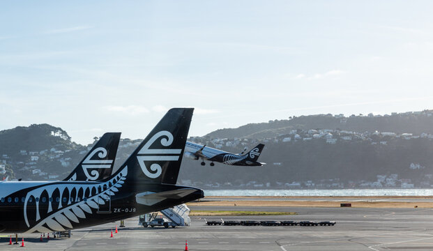 Air New Zealand on the tarmac at Wellington Interntational Airport.
