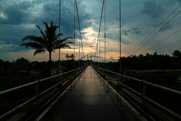 Fototapeta premium railway bridge at sunset