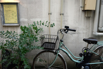 Fototapeta na wymiar 神戸元町のおしゃれな街の路地裏