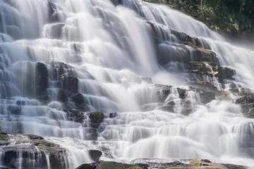 Rolgordijnen Mae Ya Waterfall, Doi Inthanon national park in Chiangmai, Thailand. Famous nature landscape background © tampatra