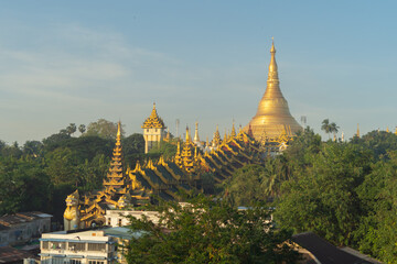 Fototapeta premium Shwedagon Pagoda, Burmese temples of Bagan City, unesco world heritage, Yangon, Myanmar or Burma. Tourist destination.