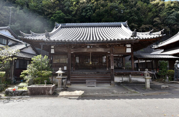 近松寺　本殿　滋賀県大津市逢坂