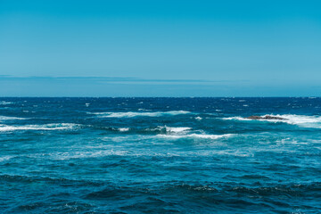 Obraz premium Lava flow at Punalu'u Black Sand Beach, Hawaii island / Big island.