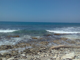 Vista a mar abierto desde la playa