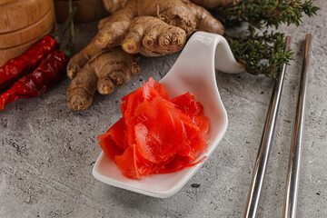 Gurmet marinated ginger root spicy