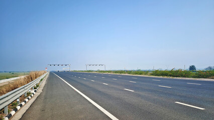 Delhi-Mumbai Express way