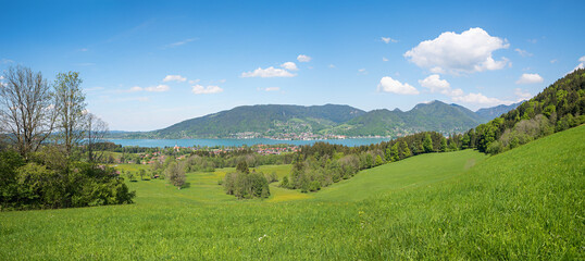lookout place above Kleinbuch, panorama spring landscape upper bavaria