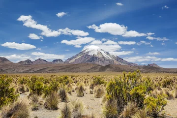 Zelfklevend Fotobehang Mountains in Bolivia © Galyna Andrushko