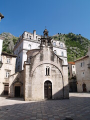 Fototapeta na wymiar Belle Eglise de Kotor au Monténégro