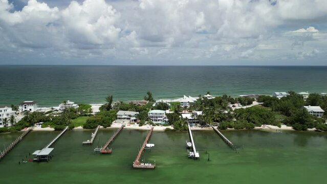 Oceanfront homes along the Atlantic ocean and Indian River near Stuart Rocks Beach in Martin County, South Florida. 
