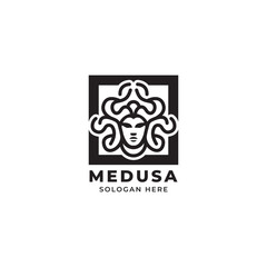 Obraz premium medusa logo design template